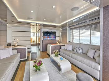 Azimut - 85F