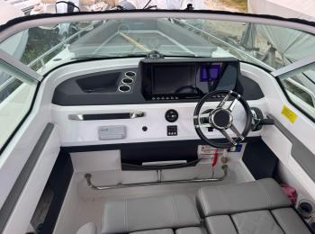 Axopar - 28 T Top Aft Cabin