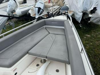 Axopar - 28 T Top Aft Cabin