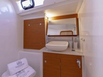 Dufour - 390