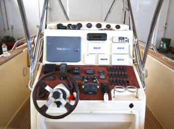 Novurania - Chase 38