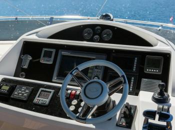 Sunseeker - Manhattan 63