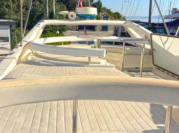 Ferretti Yachts - 530