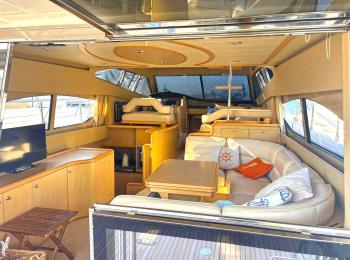 Ferretti Yachts - 530