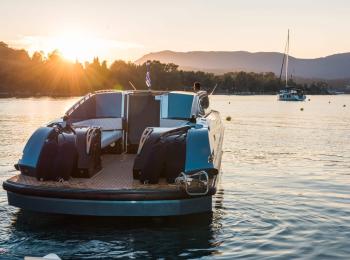 Argo Navis - Limo Tender 39