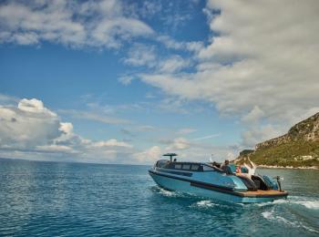 Argo Navis - Limo Tender 39