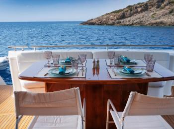 Ferretti Yachts - 760