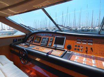 Ferretti Yachts - 760