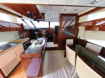 Fairline - Squadron 68