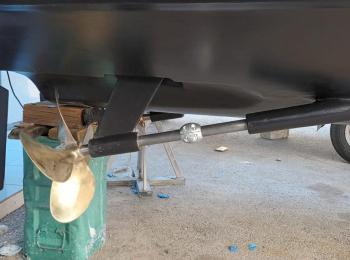 Custom - Lambro boats Bluewater 27