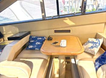 Ferretti Yachts - 530