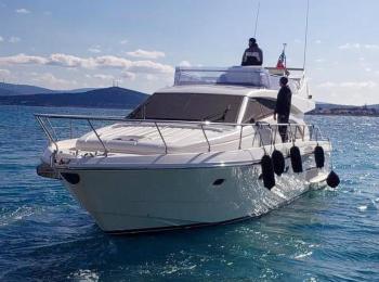 Ferretti Yachts - 530