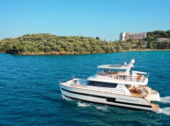Fountaine Pajot - Queensland 55