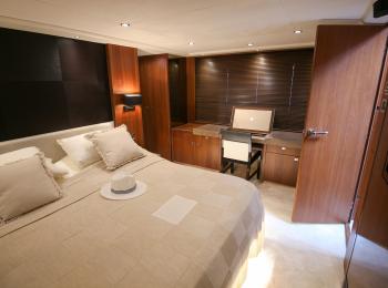 Princess - 72 Motor Yacht