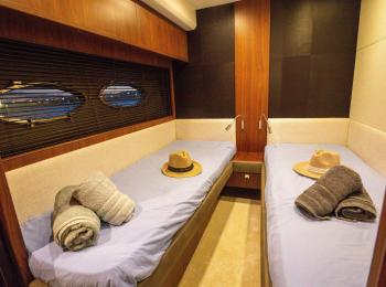 Princess - 72 Motor Yacht