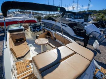 Sea Ray - SPX 230