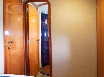 Ferretti Yachts - 760