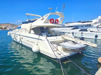 Ferretti Yachts - 620