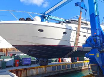 Ferretti Yachts - 530