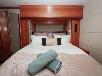 Fountaine Pajot - Queensland 55