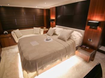 Princess - 72 Motor Yacht