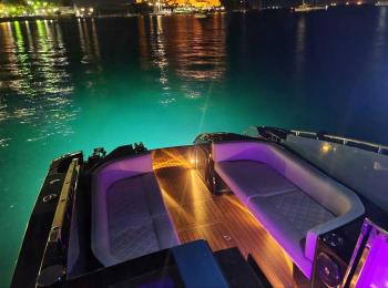 Argo Navis - Limo Tender 39