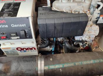 Sea Ray - 420 Sundancer