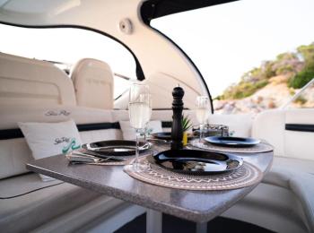 Sea Ray - 420 Sundancer