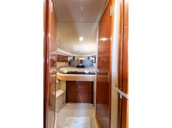 Sea Ray - 420 Sundancer