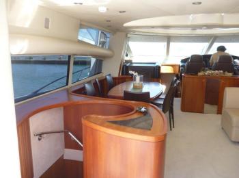 Sunseeker - Predator 82