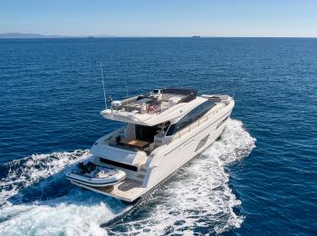 Ferretti Yachts - 550