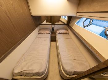 Ferretti Yachts - 550