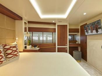 Azimut - 85F