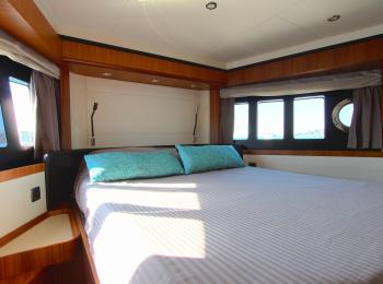 Absolute - Navetta 58