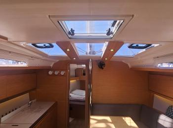 Dufour - 390