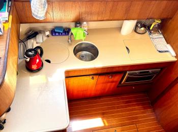 Fairline - 38