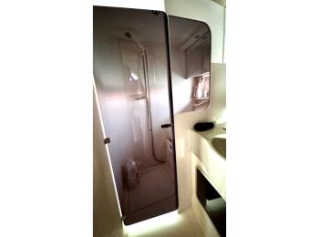 Fairline - 38
