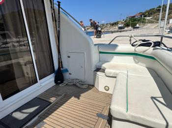 Fairline - 38