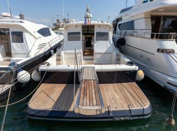 Uniesse - 57