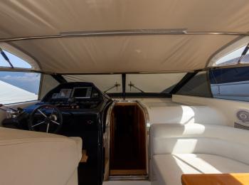 Uniesse - 57