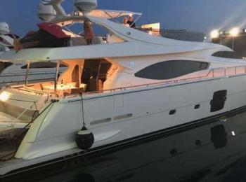 Ferretti Yachts - 761
