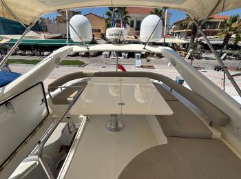 Ferretti Yachts - 500 Elite