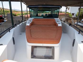 Axopar - 37 Cabin