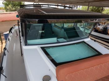 Axopar - 37 Cabin