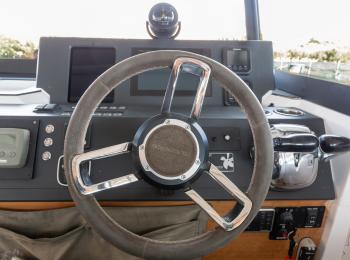 Axopar - 37 Cabin