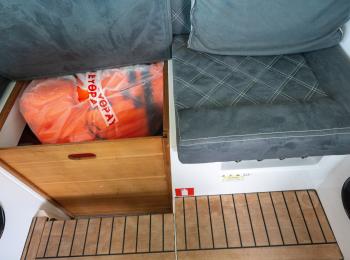 Axopar - 37 Cabin