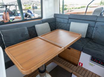 Axopar - 37 Cabin