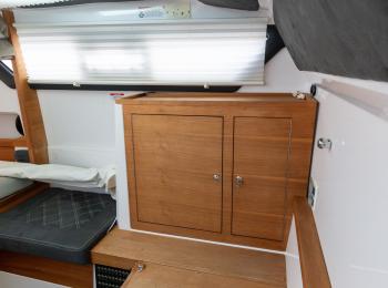 Axopar - 37 Cabin