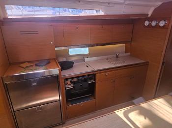 Dufour - 390
