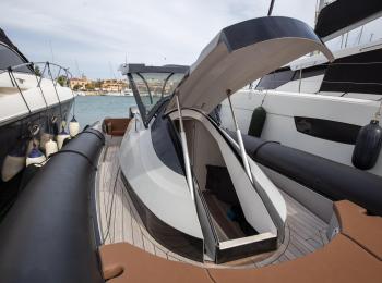 PY Yacht - PY100